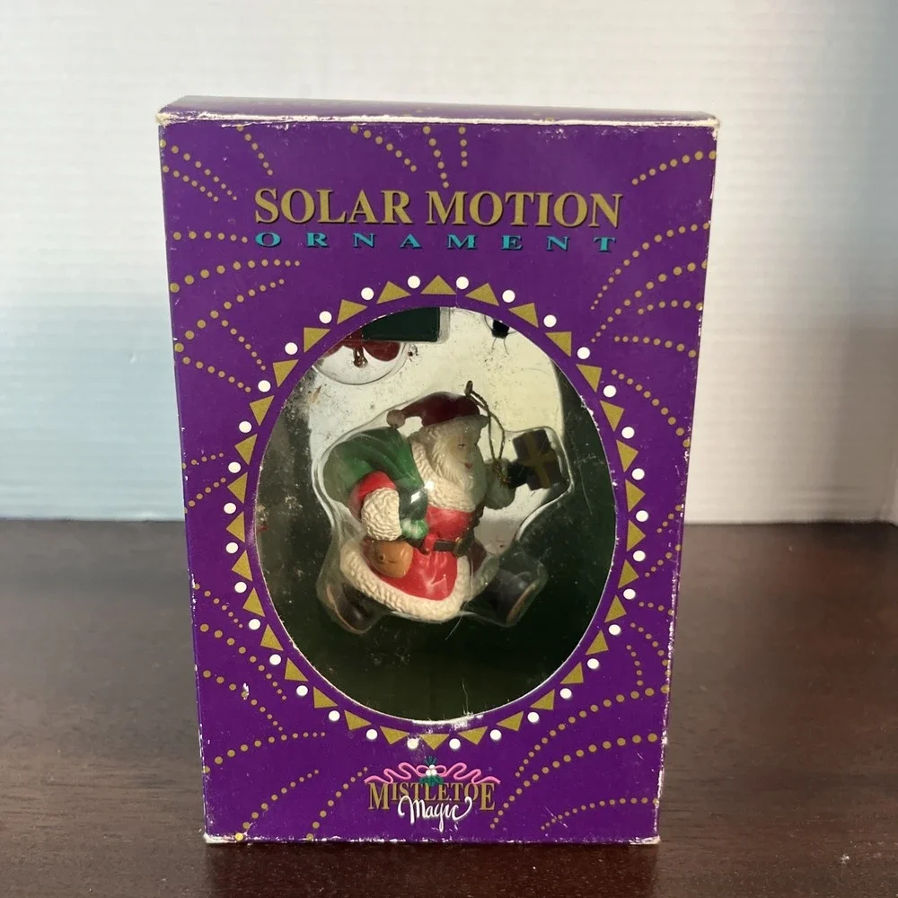 Mistletoe Magic Solar Motion‎ Ornament Spinning Santa Claus Christmas Hanging